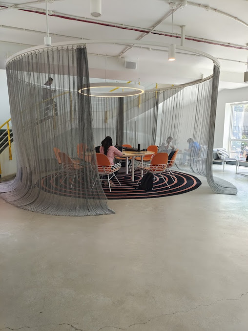 Af1qipoyqdlymo5cdw9tqj Wyllrnr0i3lfu77fcshrl=s677 K No