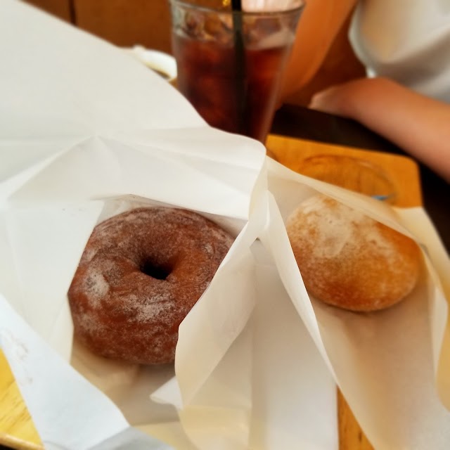 Haritts Donuts & Coffee