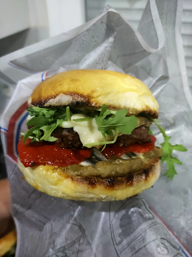Photo 4 - CLARINDA Burger par robert et Célia cuisinent