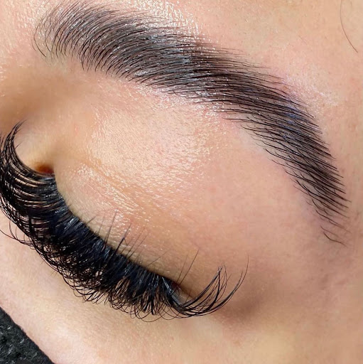 Salon beauty hair & eyelashes extensions& facial & wax Logo