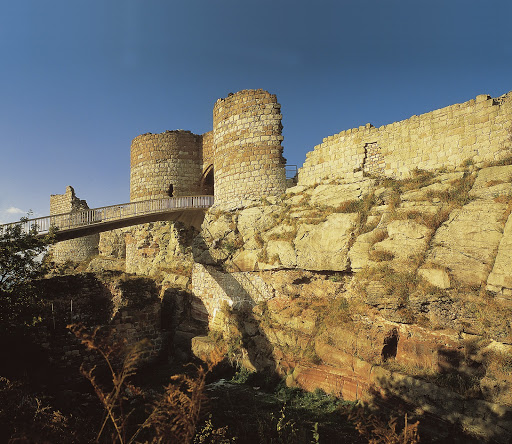 Beeston Castle - Visual