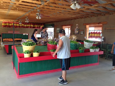 Snake Ranch Farm Stores