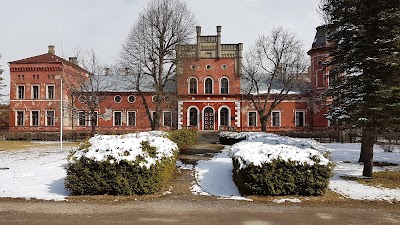 Photos of Porkuni m&otilde;is