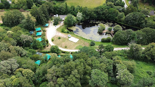 Photo n°3 de L'île aux oiseaux Guern : pizzéria et location de cabanes à Guern (Camping avec cabanes)
