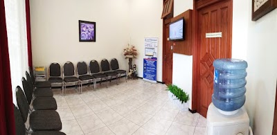 Photos of Dr Nathalia Mayasari S, Sp THT-KL. Klinik Dokter Spesialis THT di Malang