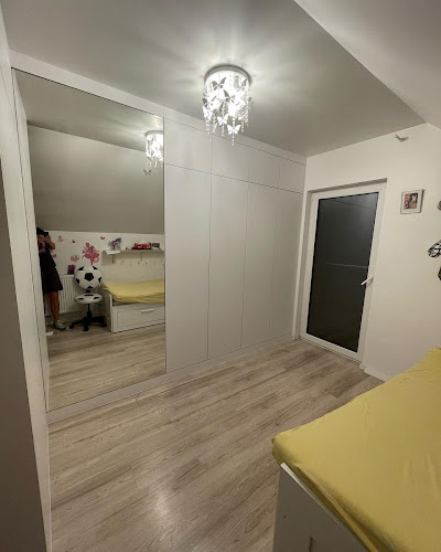 Wyzwolenia 2, 43-360 Bystra