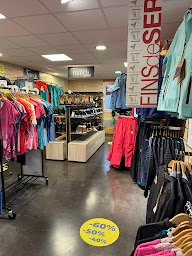 Photo n°24 de Raidlight - Vertical à Saint-Pierre-de-Chartreuse (Magasin d'articles de sports)