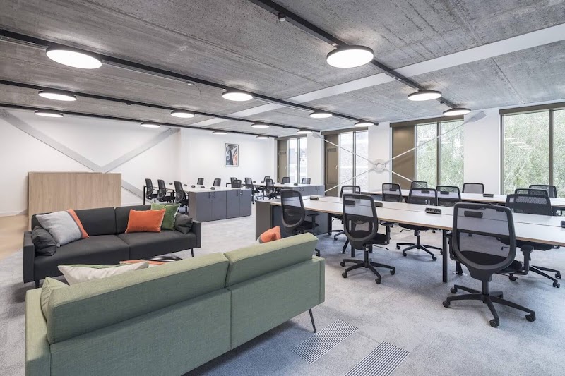 Move Space London | Flexible & Managed Office Space to Rent in London photo 2