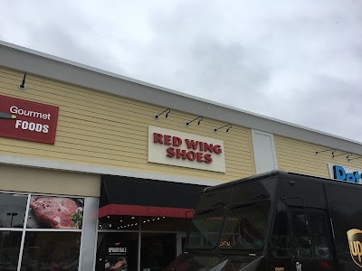 RED WING - AMHERST, NH