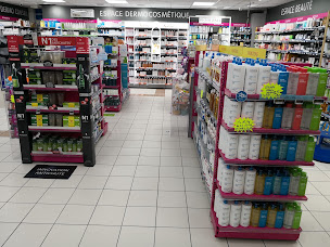 Photo n°25 de Pharmacie Du Centre à Dammarie-les-Lys (Magasin de matériel médical)