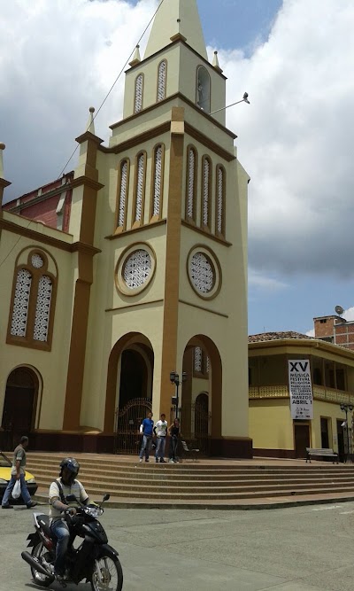 Photos of Parroquia Nuestra Se&ntilde;ora del Carmen- Caicedonia - Valle