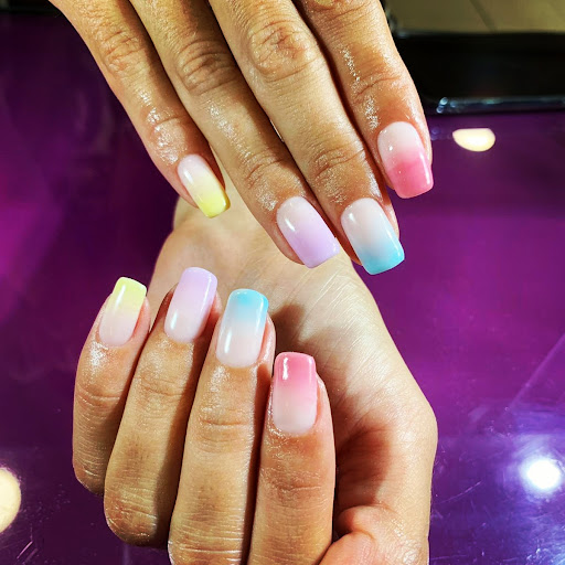 Ella Manicura Nail Bar