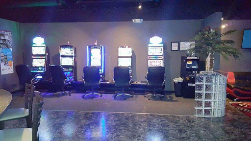 Anna's Lucky 777's Gaming Cafe Gallery - United States