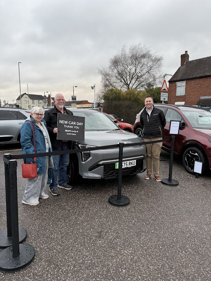 Acorn Kia Burntwood photo 2