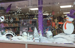 Photo n°12 de La Plume de Noblat horaires pages jaunes à Saint-Léonard-de-Noblat (Papeterie)