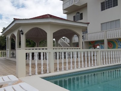 Photos of Retreat Guesthouse Luxury Suites