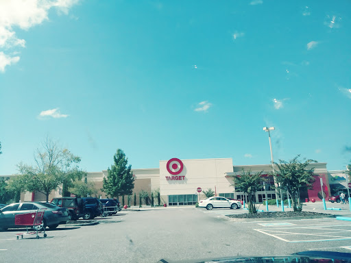 Target Super Store - Visual