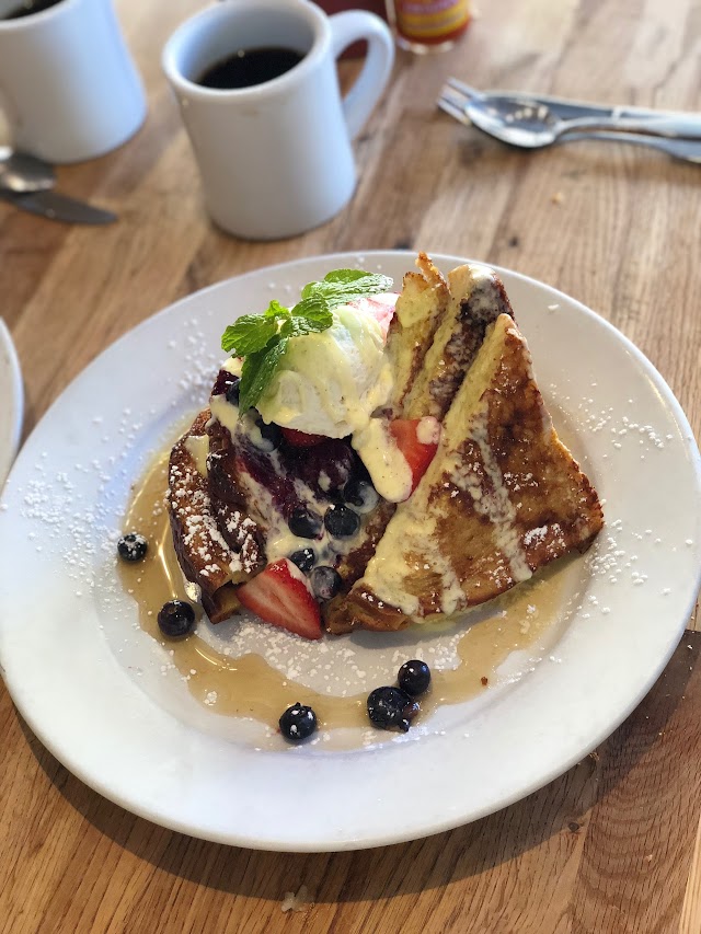 Green Eggs Cafe