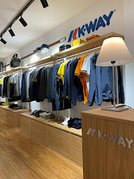 Photo n°3 de K-Way La Baule à La Baule-Escoublac (Boutique d'articles de mode)