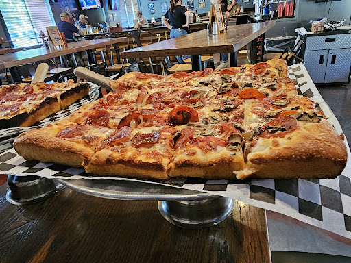 HiWay Pizza Pub - Thumbnail