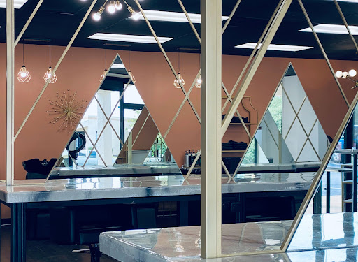 Prism Beauty Bar - Thumbnail