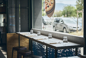 Photo n°40 de Basilic & Co - pizzas de terroirs à Seyssinet-Pariset (Pizzas à emporter)