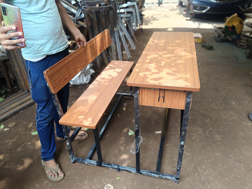 Best school desk and chair manufacturers post image