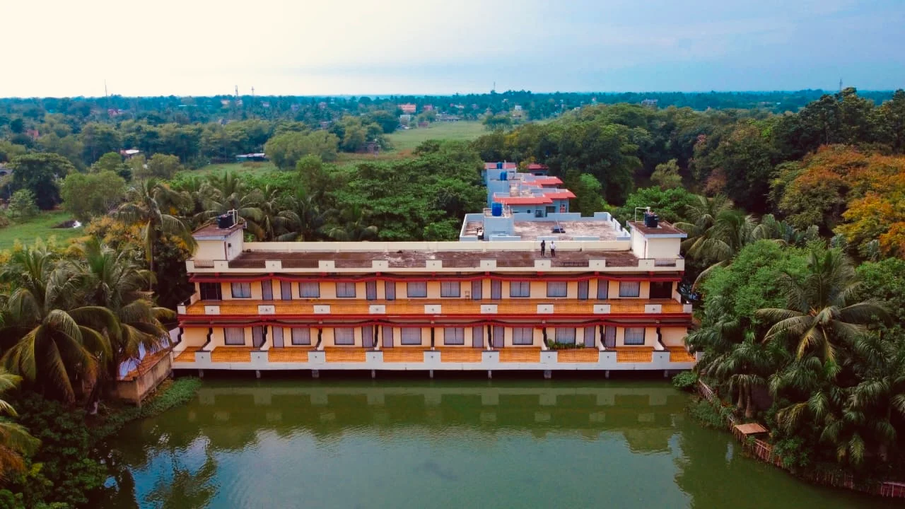 Green County Wellness Retreat (Malancha Park)