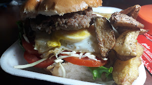 Valentina - Sanguchería criolla 0