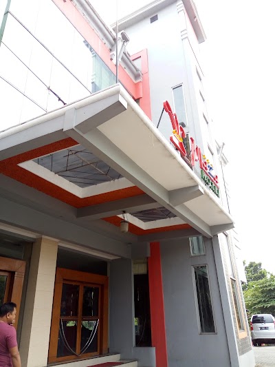 Photos of Airy Doktor Wahidin Sudirohusodo 2 Tegal