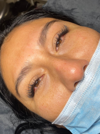 Lashes by Segovia - Thumbnail