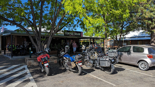 Rose Garden Coffee Place - Thumbnail