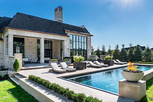 Lily Galadzhyan - Real Estate - Thumbnail