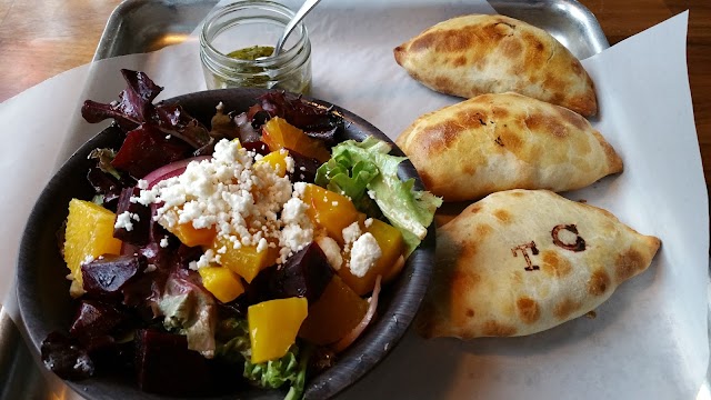 La Masa Empanada Bar