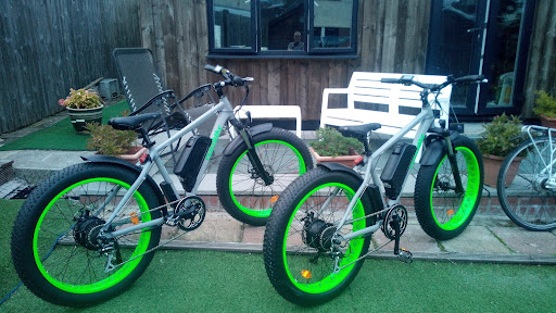 Revelo E Bike hire