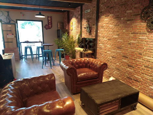 Photo de Akwamouv à Vinsobres (26110)