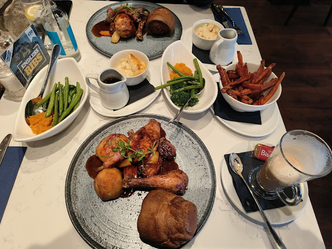 Banana Wharf - Restaurant
