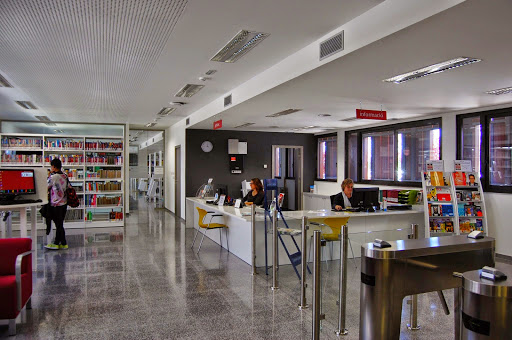 Universitat Rovira i Virgili (Facultat de Turisme i Geografia) - Thumbnail