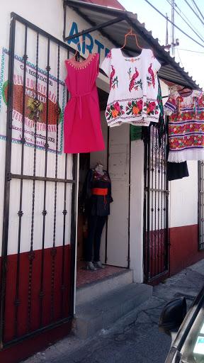 Linda Oaxaca