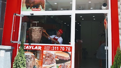 Akaylar et döner