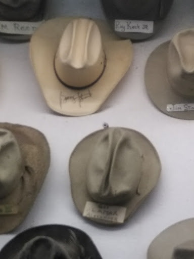 Ben's Western Wear - Thumbnail