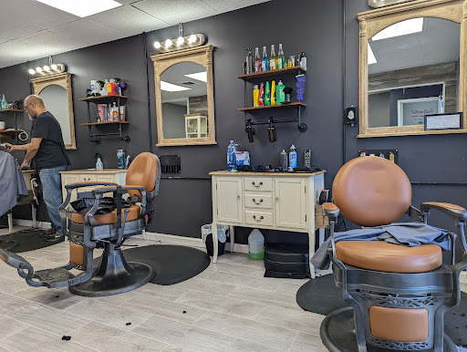 G & T Hair Studio