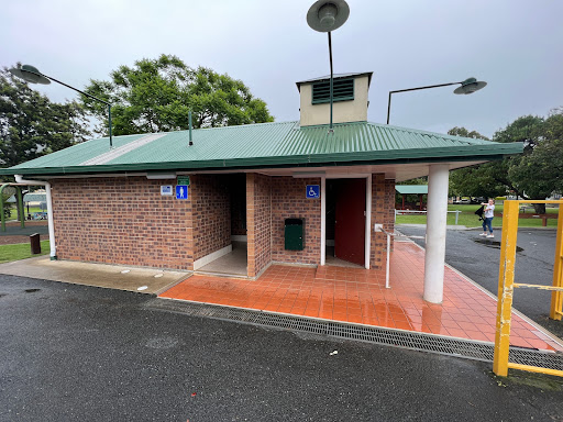 Public toilet DJ Smith Park - Thumbnail