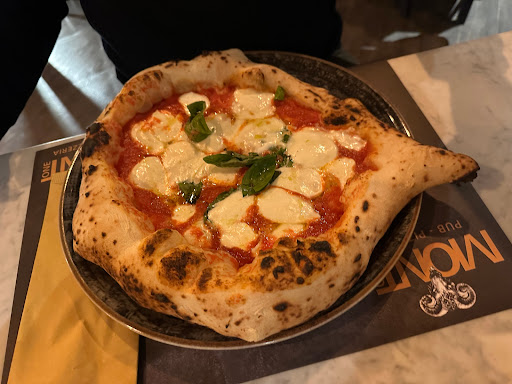 Mont-one Pub-Pizzeria Gallery - Italy