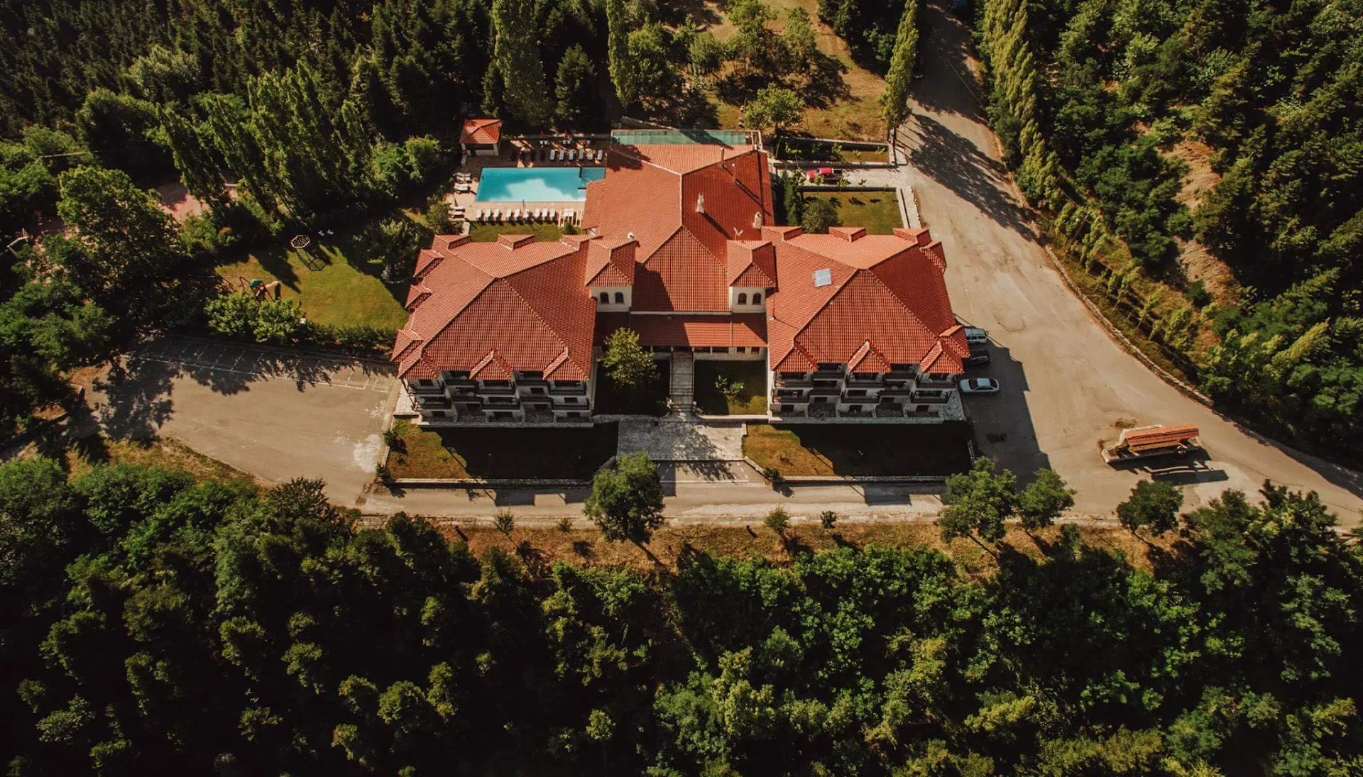 Crystal Mountain Hotel