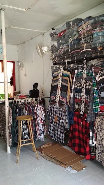 Photos of Renneo Jeans Grosir & Eceran
