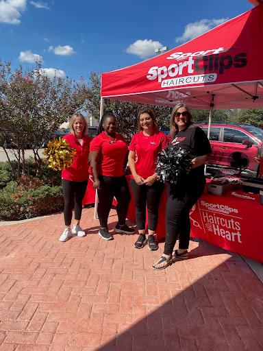 Sport Clips Haircuts of Pflugerville-Stone Hill Town Center Gallery - United States