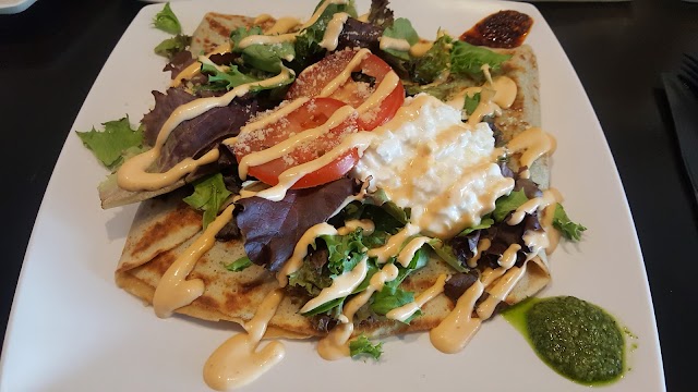 Colados Coffee & Crepes