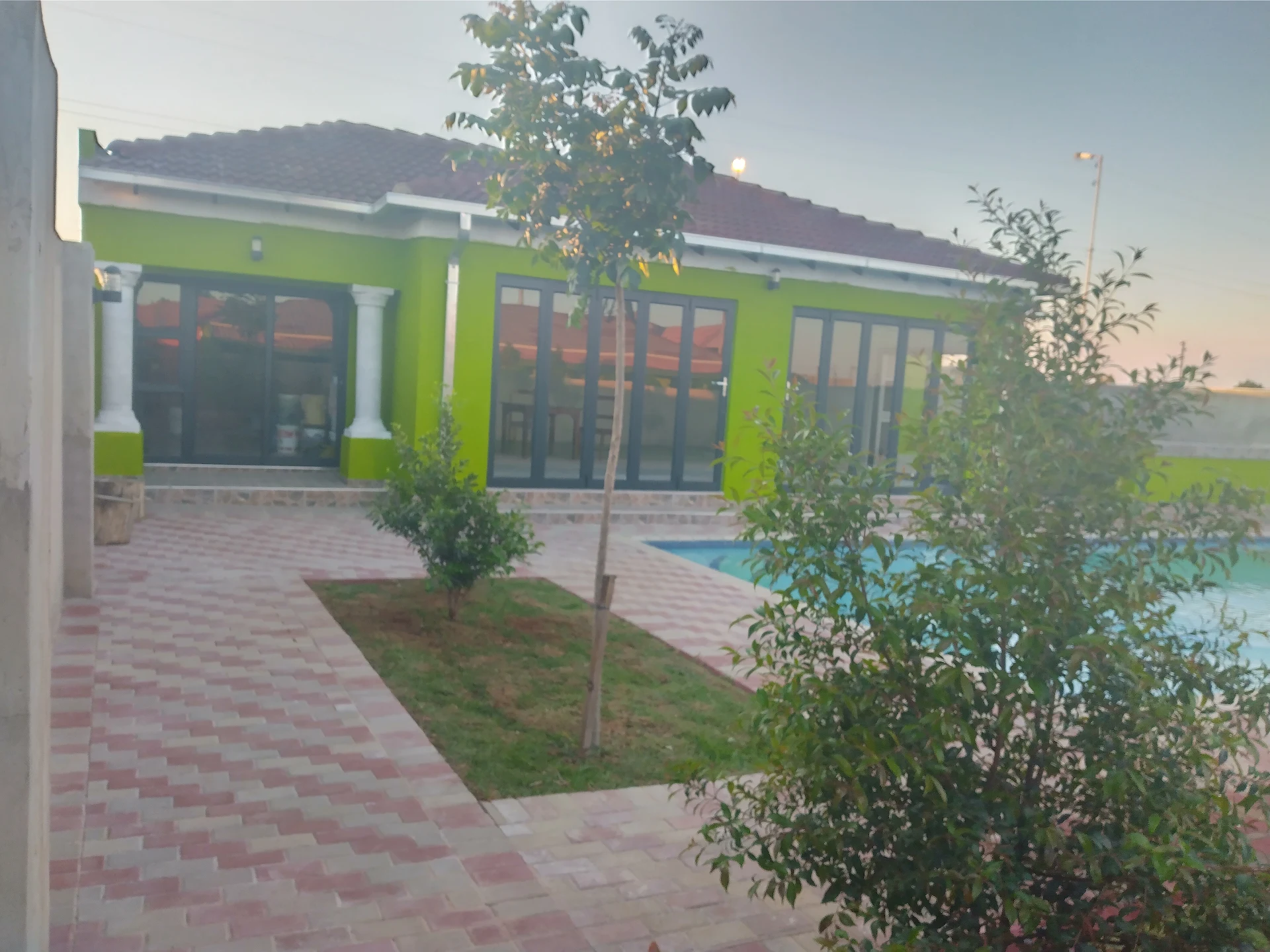 Mapulaneng guest house