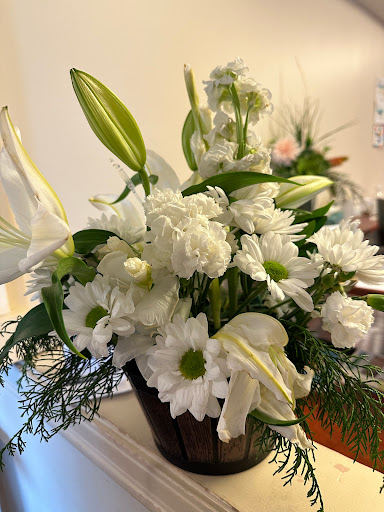 Sally Florist Abbotsford - Thumbnail